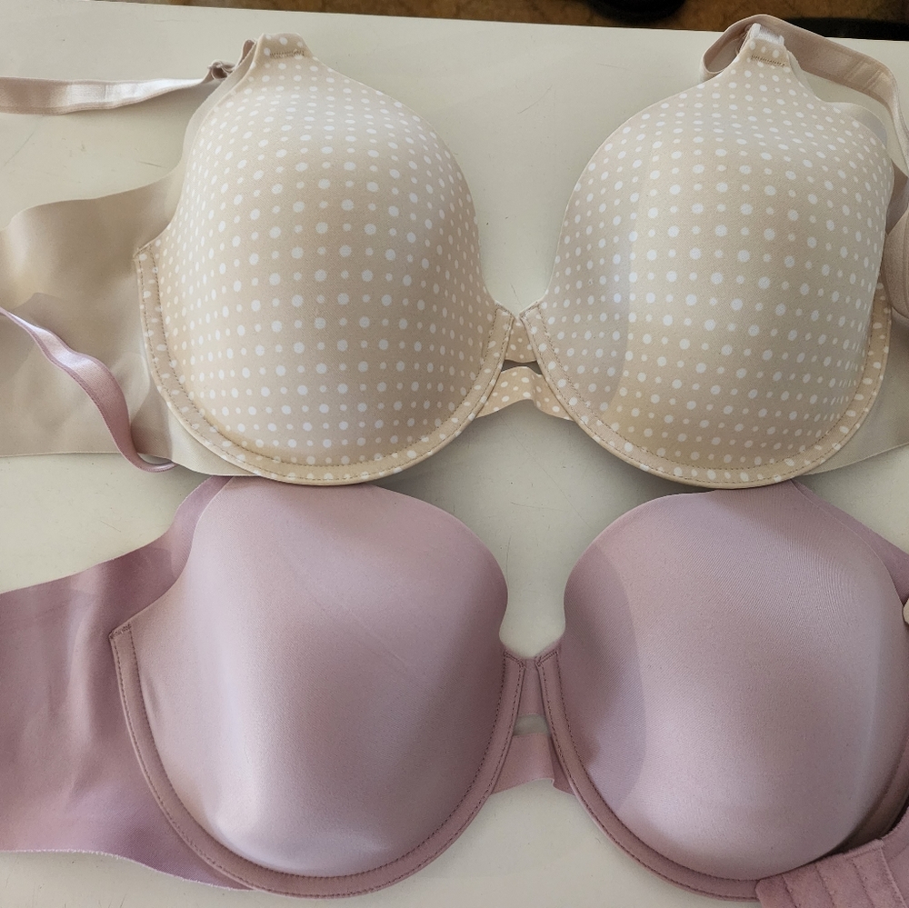 Two Warners 38D bras new no tag